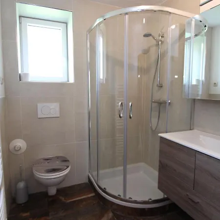 Spacious Holiday In With Terrace ברמברג אם ווילדקוגל
